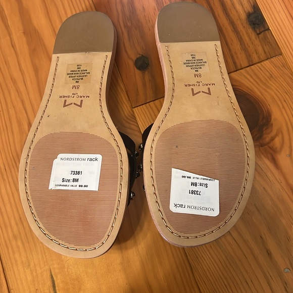 Marc Fisher Pacca Slides 8 - Picture 3 of 4